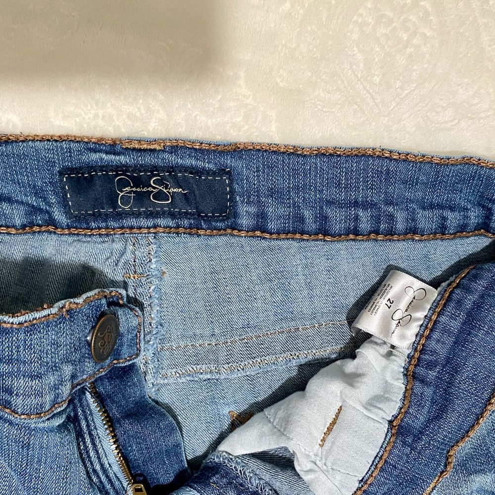 Jessica Simpson junior shorts - Picture 3 of 3